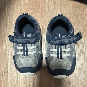 stride rite shoes good condition